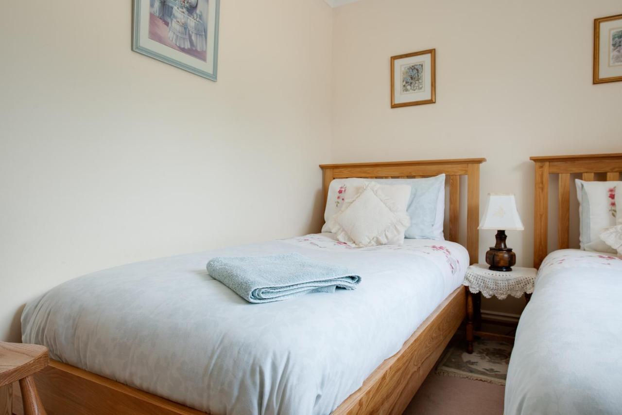 Oak Tree Cottage, Charming, Rural New Forest Home Boldre エクステリア 写真